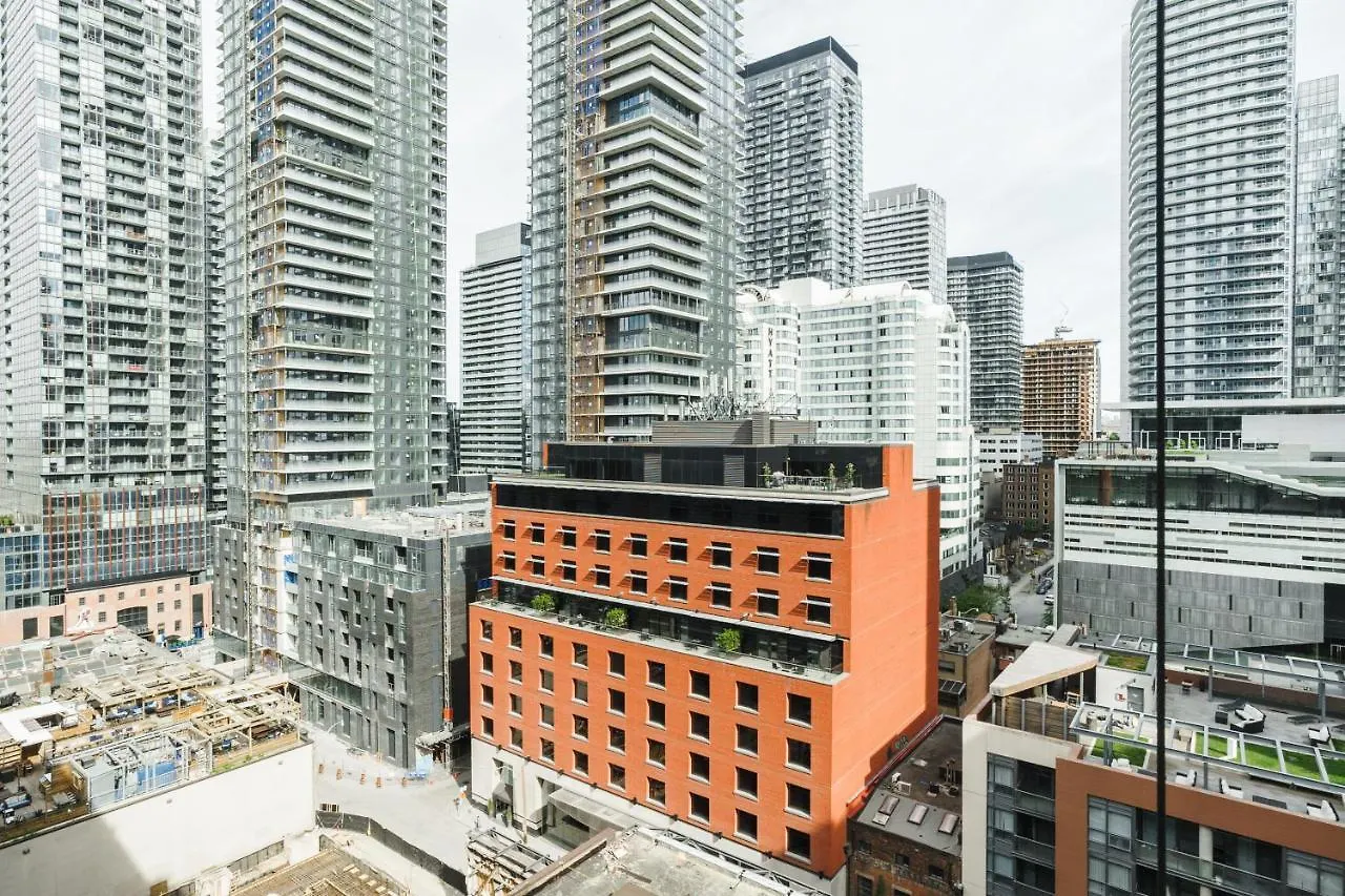 Aoc Suites - Heart Of Downtown Condo Toronto 3*,